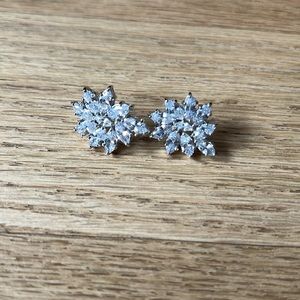 Snowflake bridal cluster earrings - costume jewelry